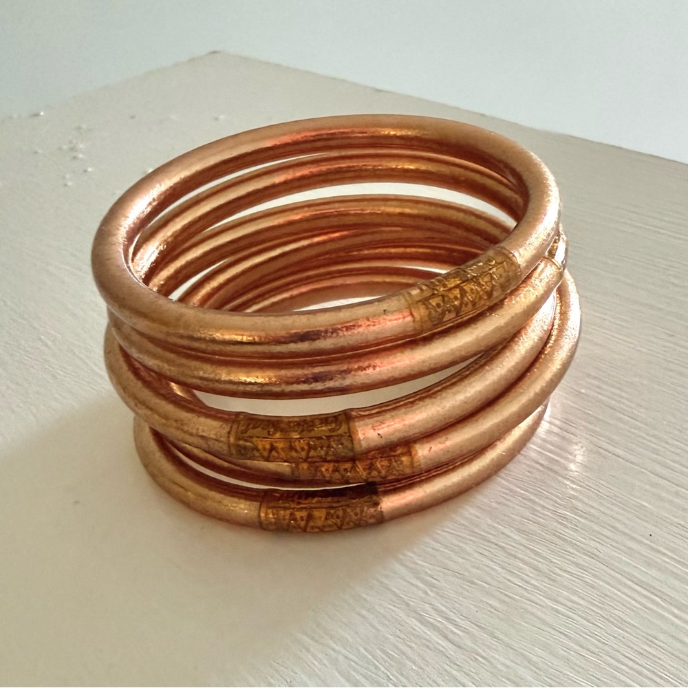Budhagirl NEW Set of 6 rose gold size small AWB Bangle Bracelets 🤩